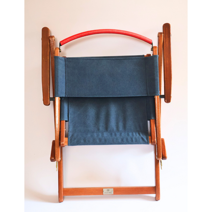 Folding chair in navy blue 