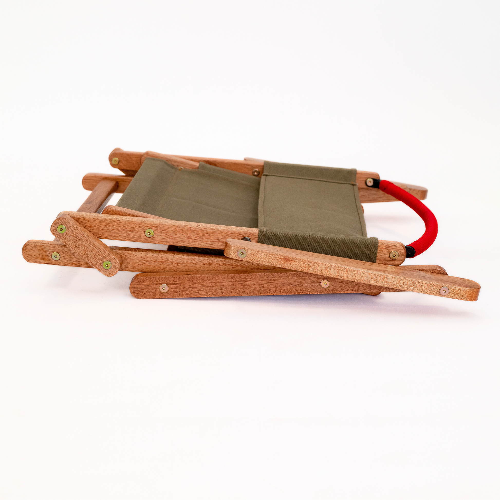 olive green folding picnic chair