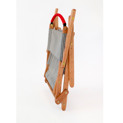 blue and white stripe folding chair